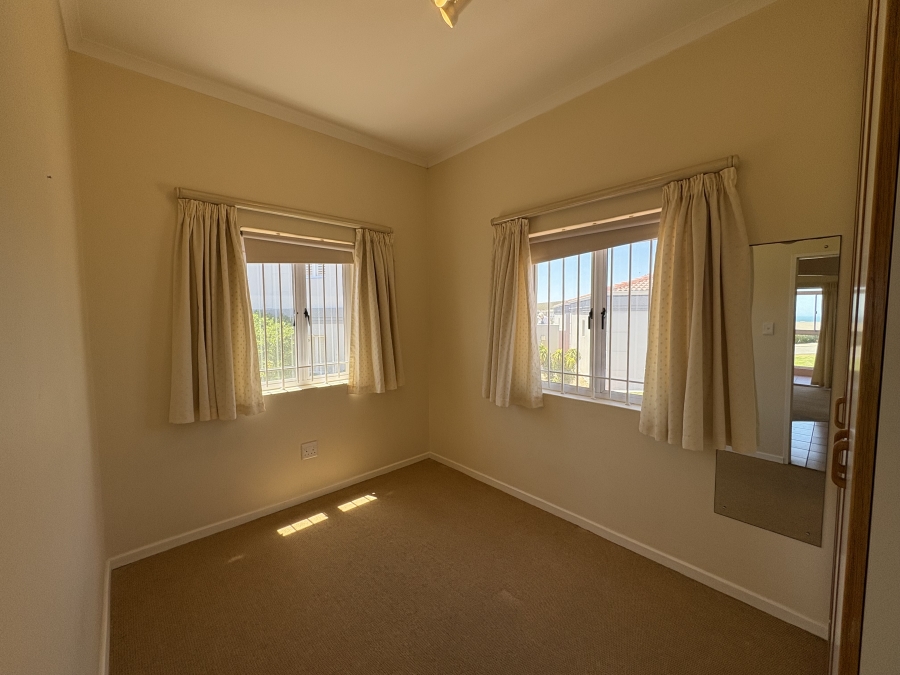 To Let 2 Bedroom Property for Rent in Yzerfontein Western Cape